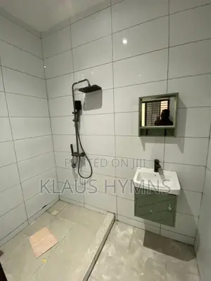 2bdrm Apartment in Graymanproperties, School Junction for rent