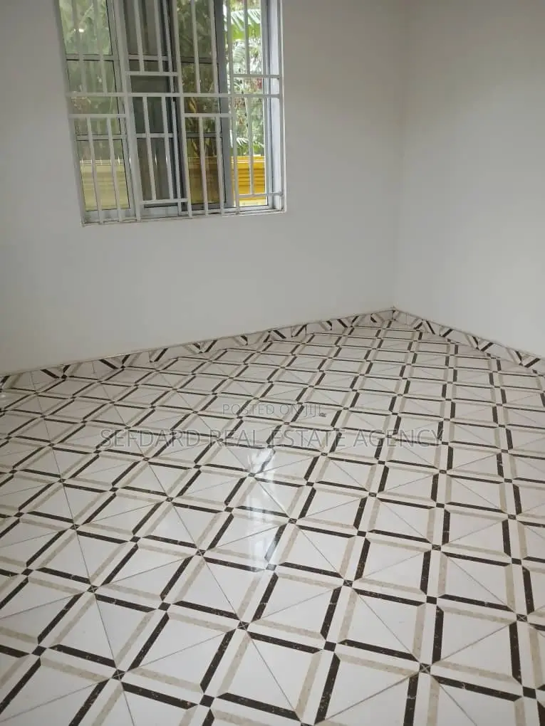 2bdrm Apartment in Sefdard Properties, Taifa-Burkina for rent