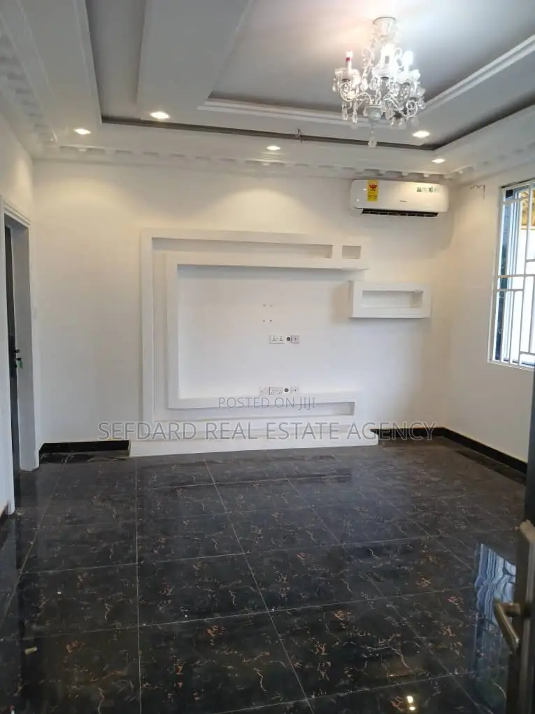 2bdrm Apartment in Sefdard Properties, Taifa-Burkina for rent