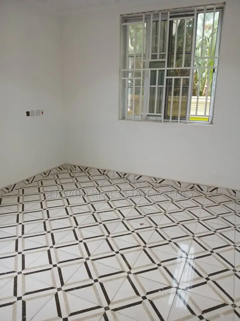 2bdrm Apartment in Sefdard Properties, Taifa-Burkina for rent