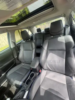 Toyota Corolla XSE (1.8L 4cyl 2A) 2019 Gray