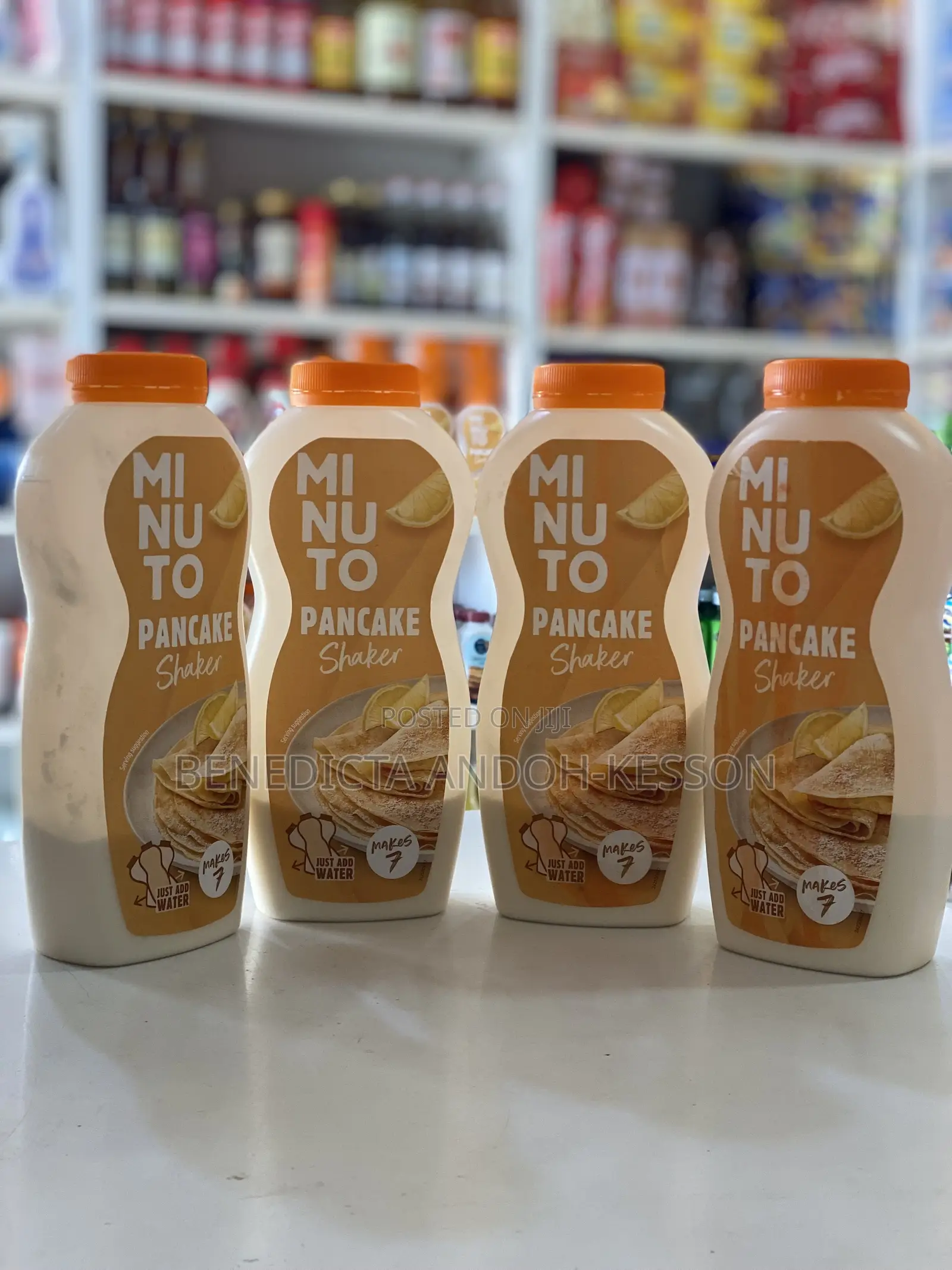 Minuto American Style Pancake Shaker