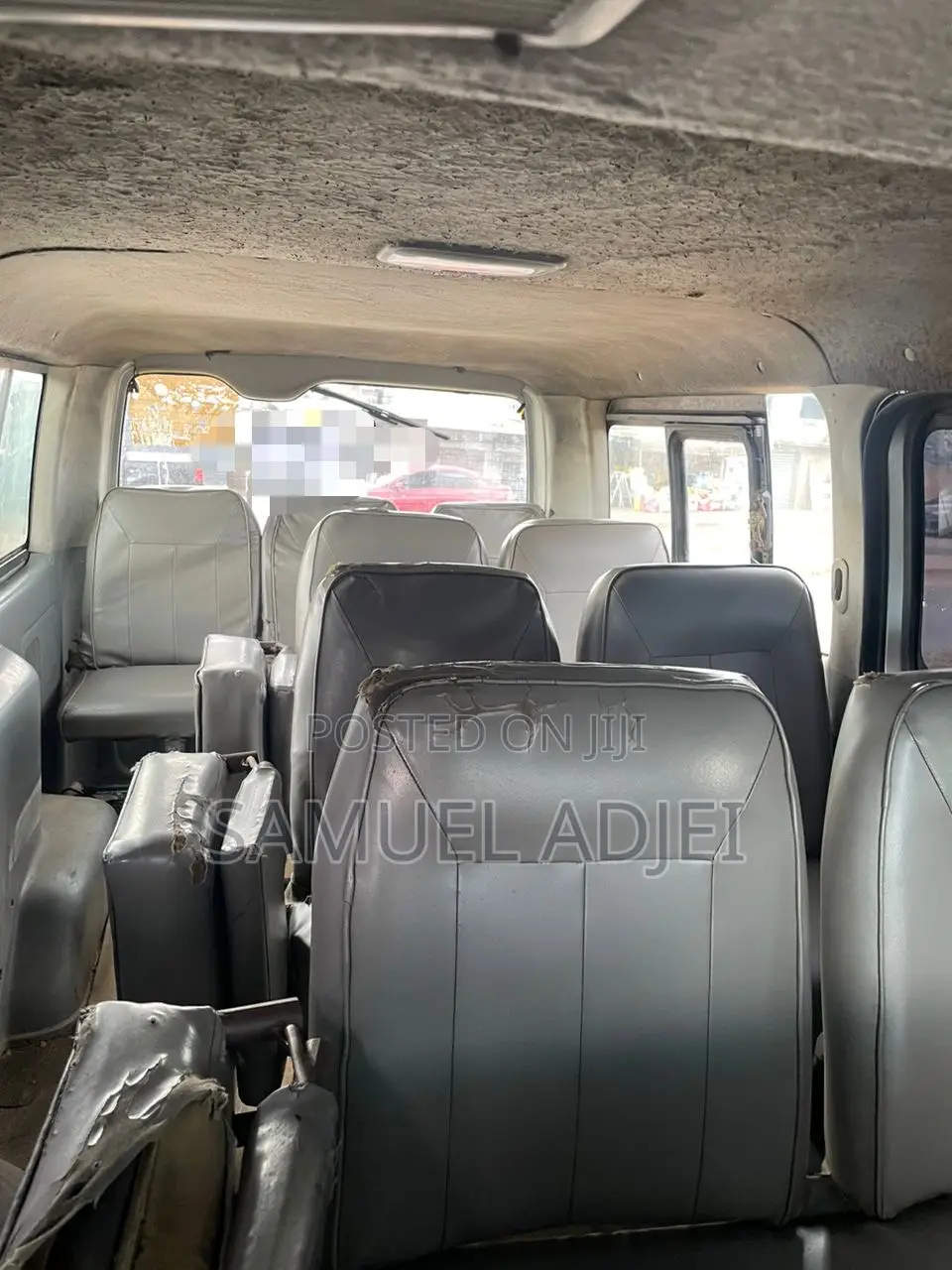Toyota HiAce 2011 Silver