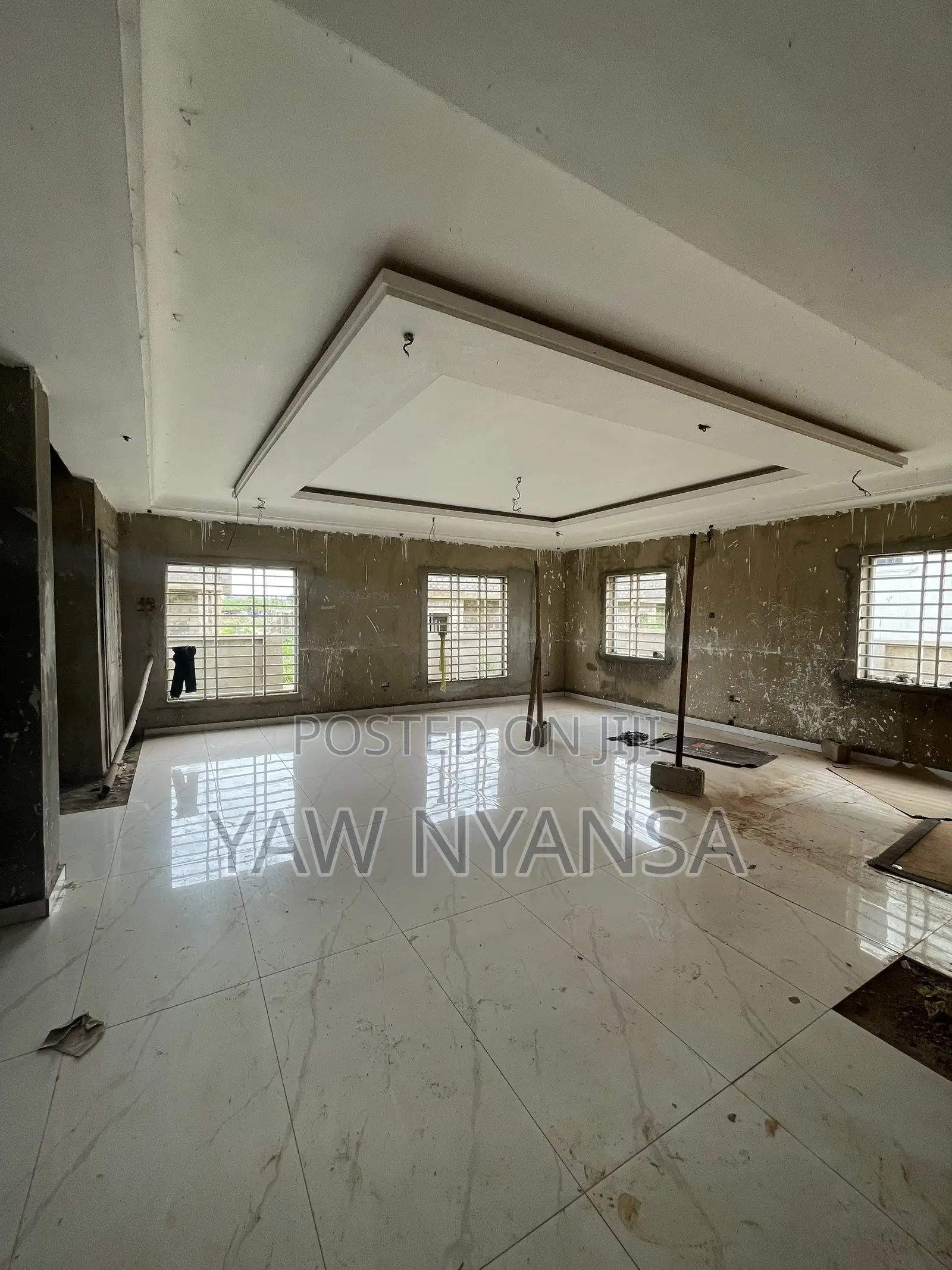 4bdrm Duplex in Bn Estate, Frafraha for sale