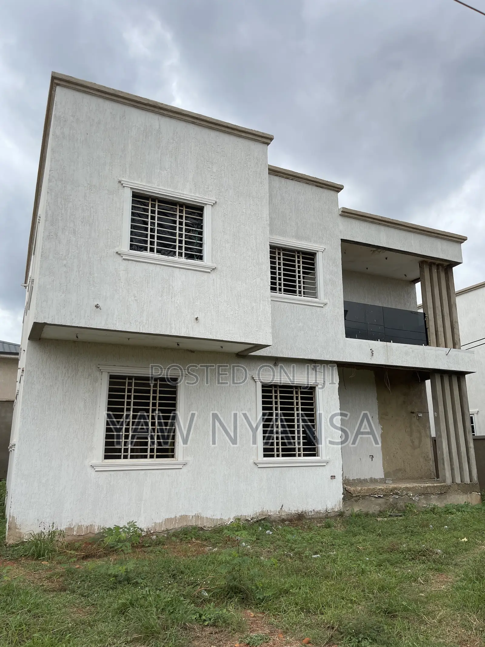 4bdrm Duplex in Bn Estate, Frafraha for sale