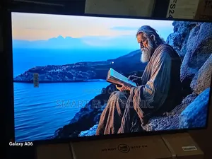 Samsung 43” Smart Tv – Perfect for Family Entertainment