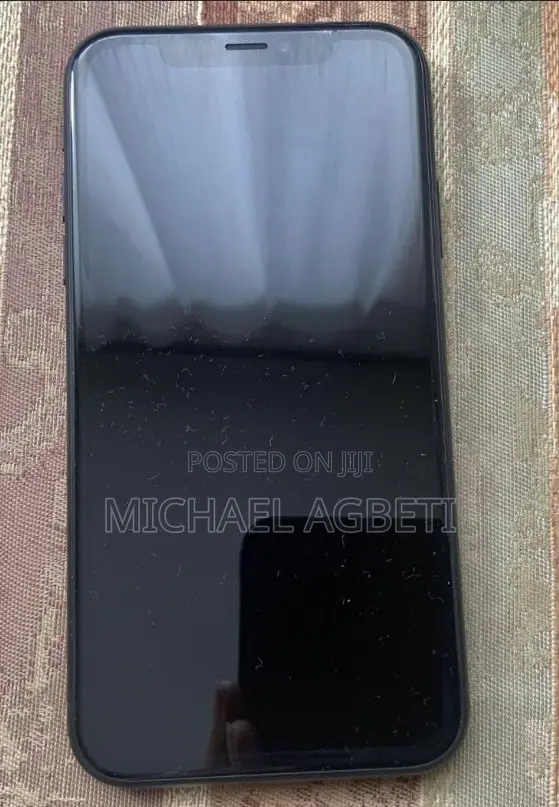 Apple iPhone XR 64 GB Black