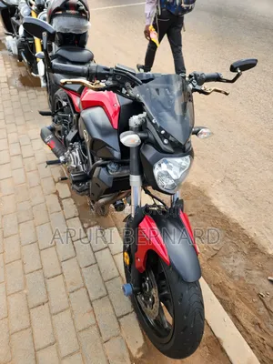 Yamaha 2016 Red