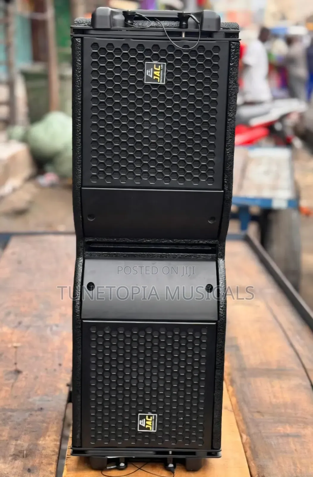 Jac La-208 Professiona 8inches Line Array Speaker System.