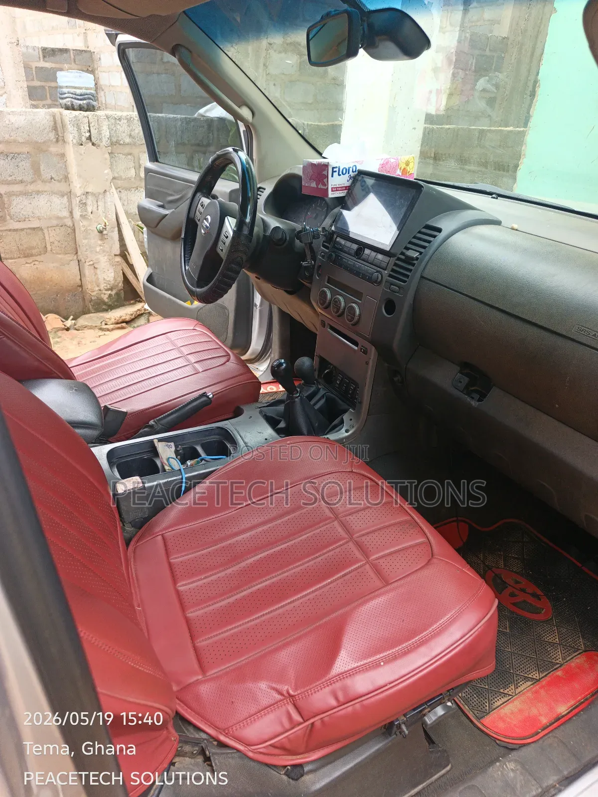 Nissan Navara 2.5 dCi 2010 Gray