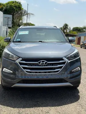 Hyundai Tucson Sport AWD 2017 Gray
