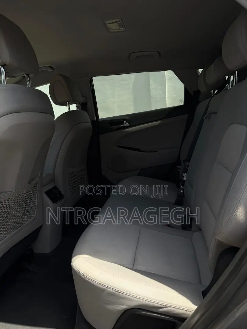 Hyundai Tucson Sport AWD 2017 Gray