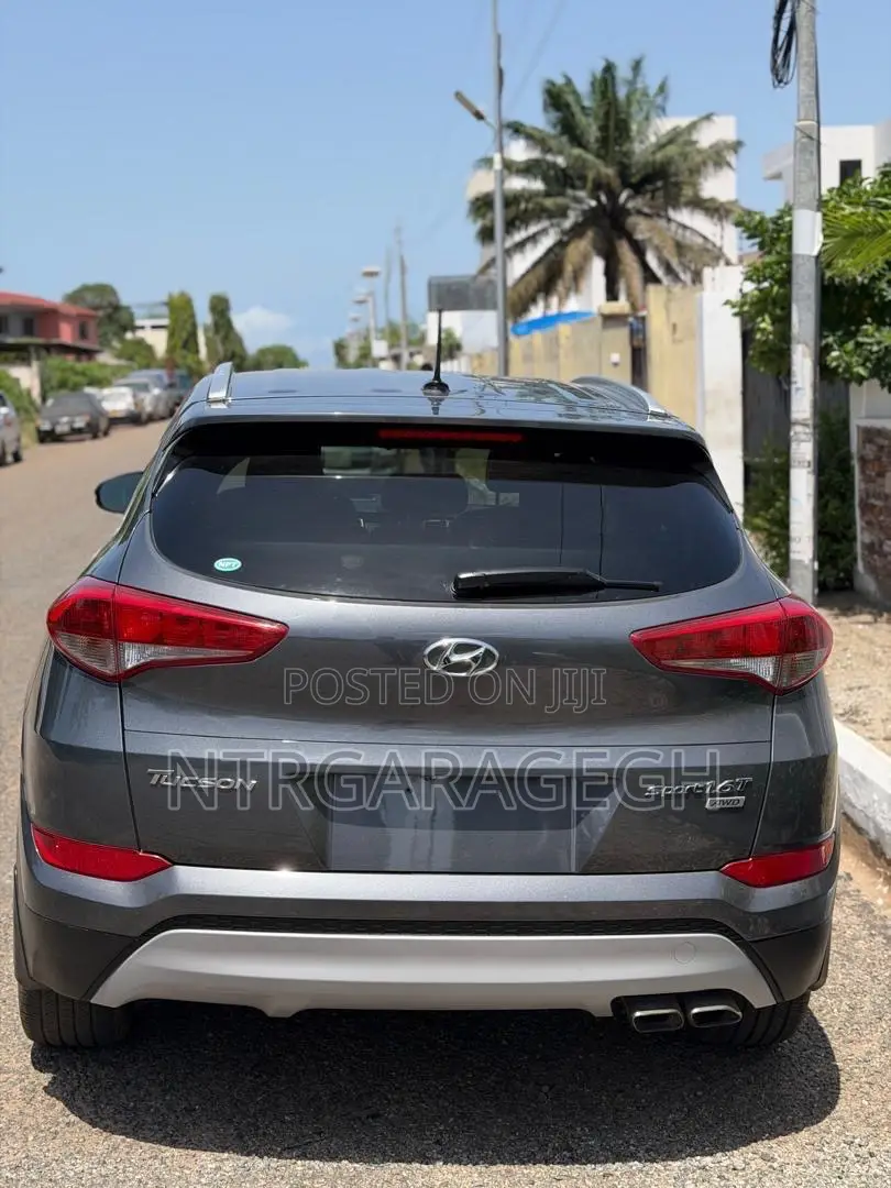 Hyundai Tucson Sport AWD 2017 Gray