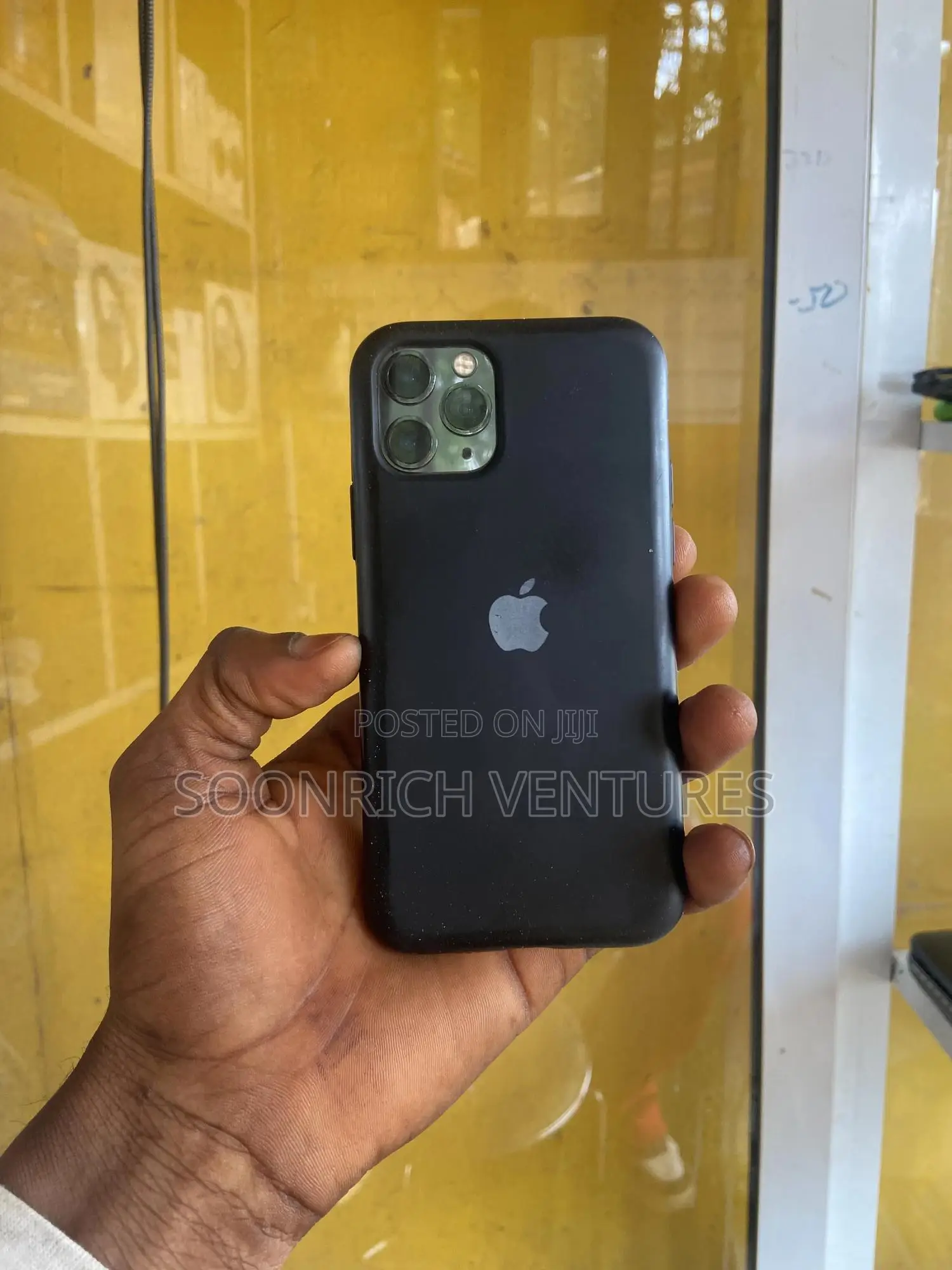 Apple iPhone 11 Pro 64 GB Black