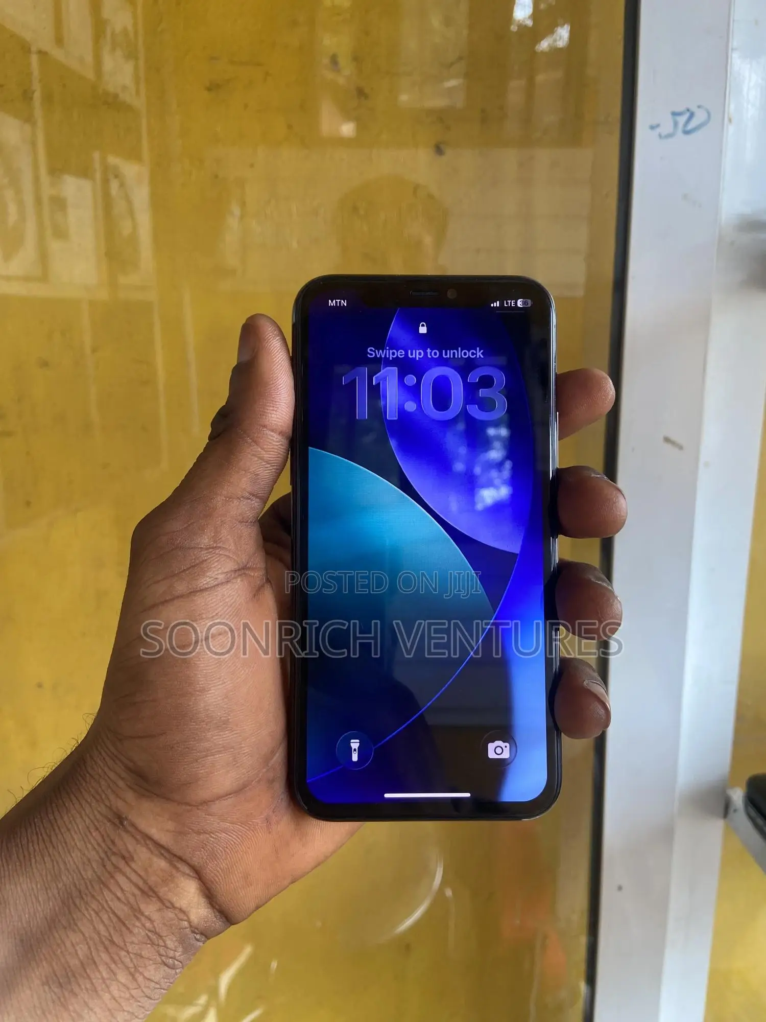 Apple iPhone 11 Pro 64 GB Black
