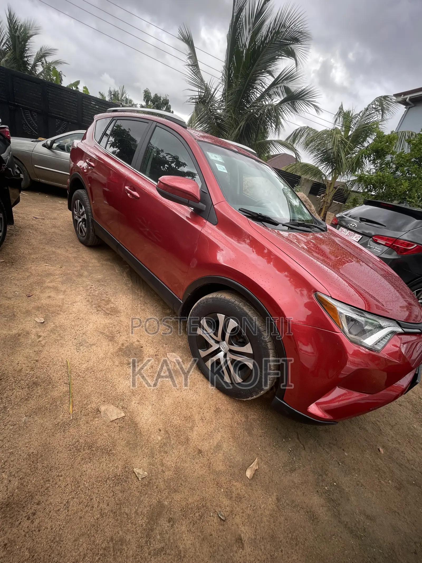 Toyota RAV4 2017 Red