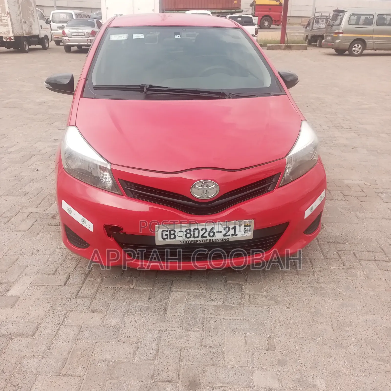 Toyota Vitz 1.3 FWD 5dr 2012 Red