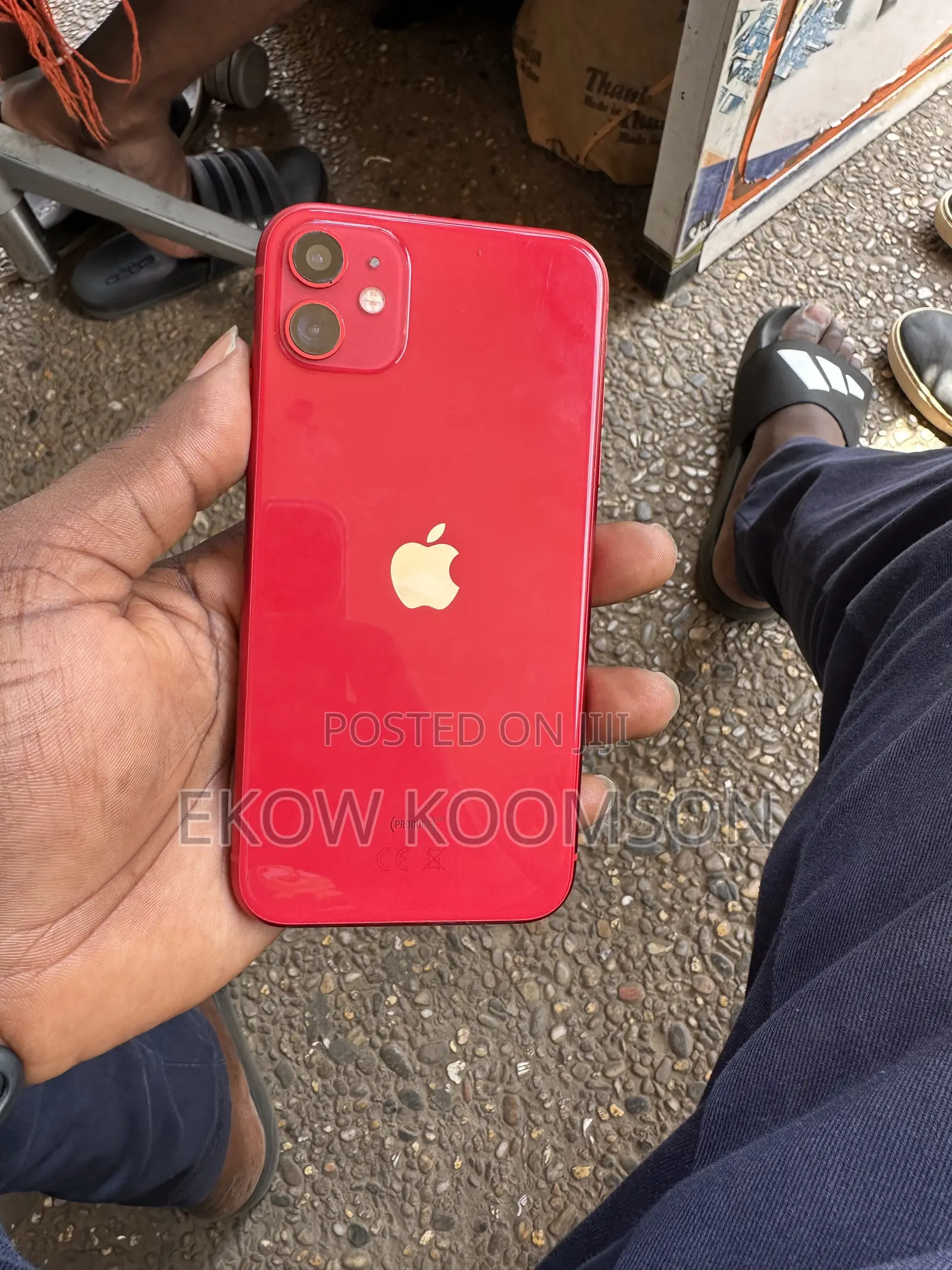 Apple iPhone 11 64 GB Red