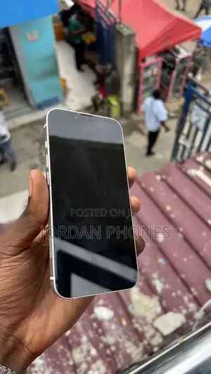 Apple iPhone 14 128 GB Silver