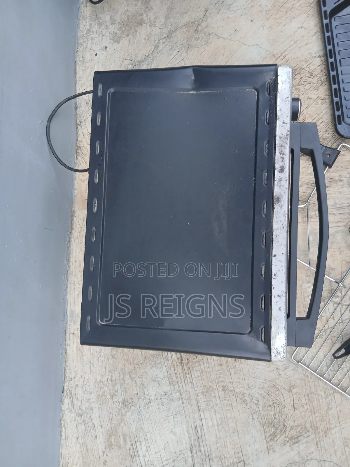 Microwave Oven