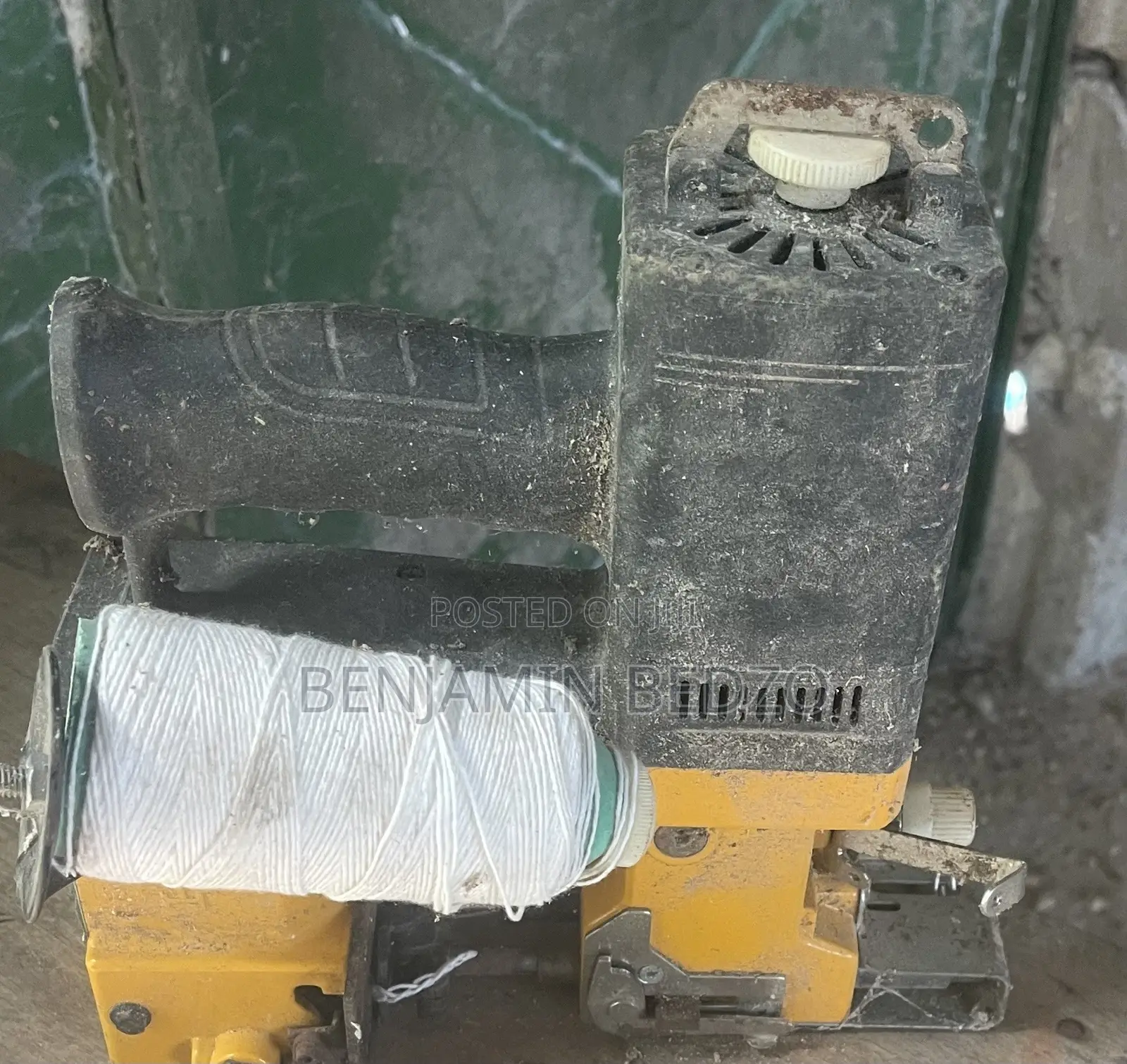 Handheld Sack Sewing Machine