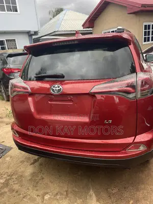 Toyota RAV4 2017 Red