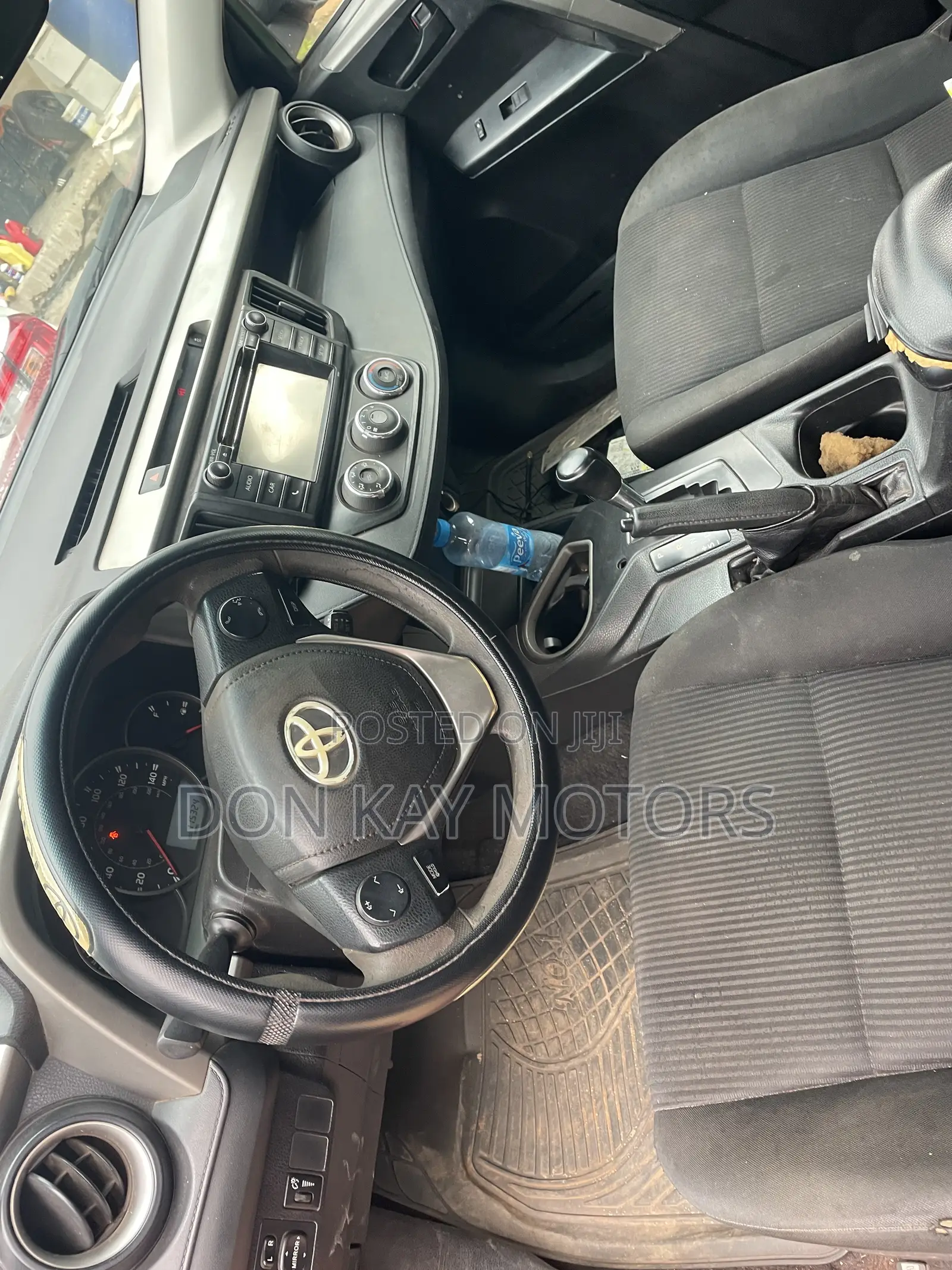 Toyota RAV4 2017 Red