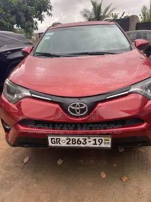 Toyota RAV4 2017 Red