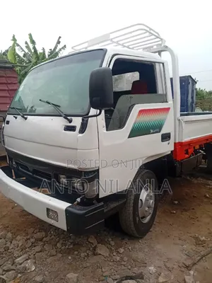 Hyundai Mighty Ii for Sale 2013 Registered