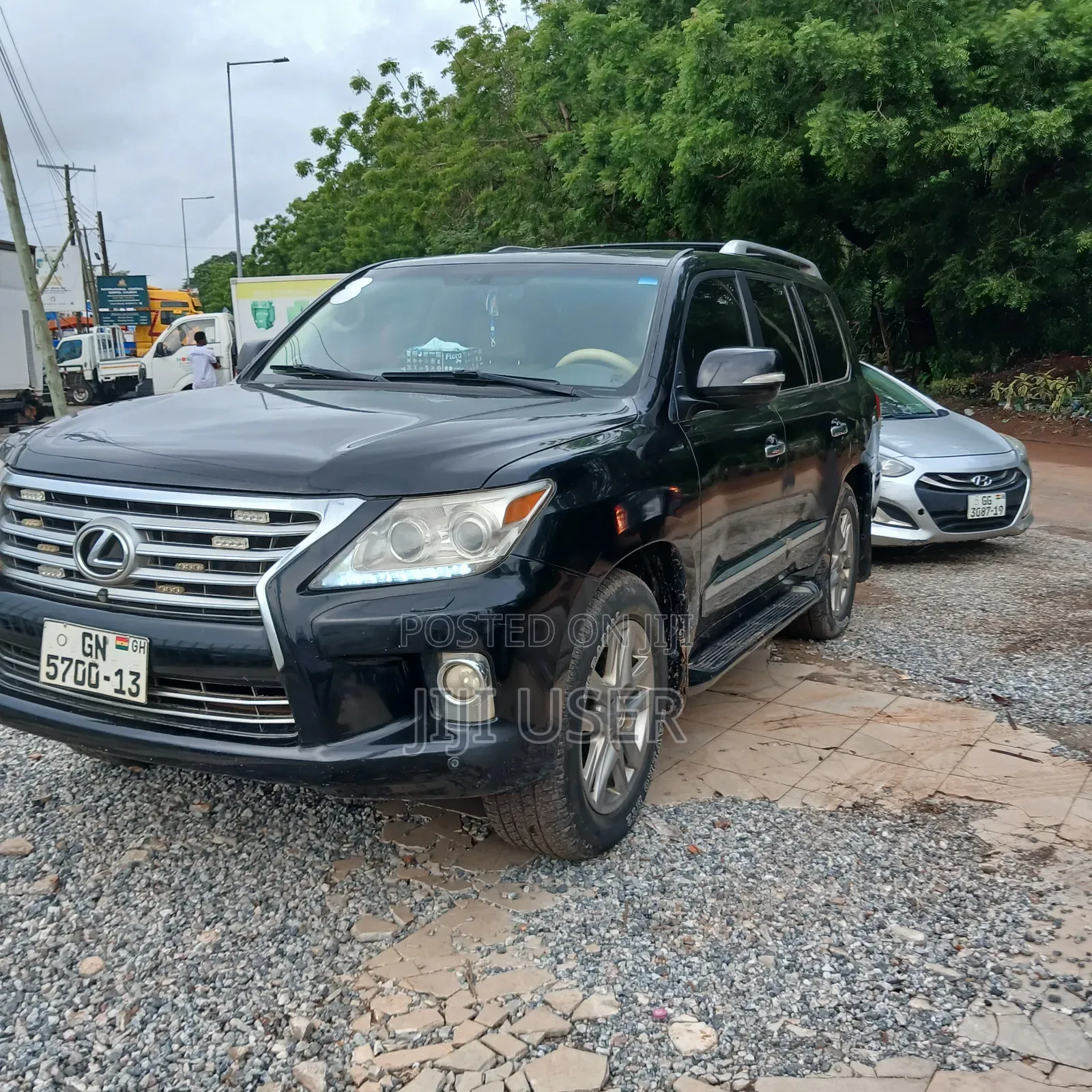 Lexus LX 570 AWD 2013 Black