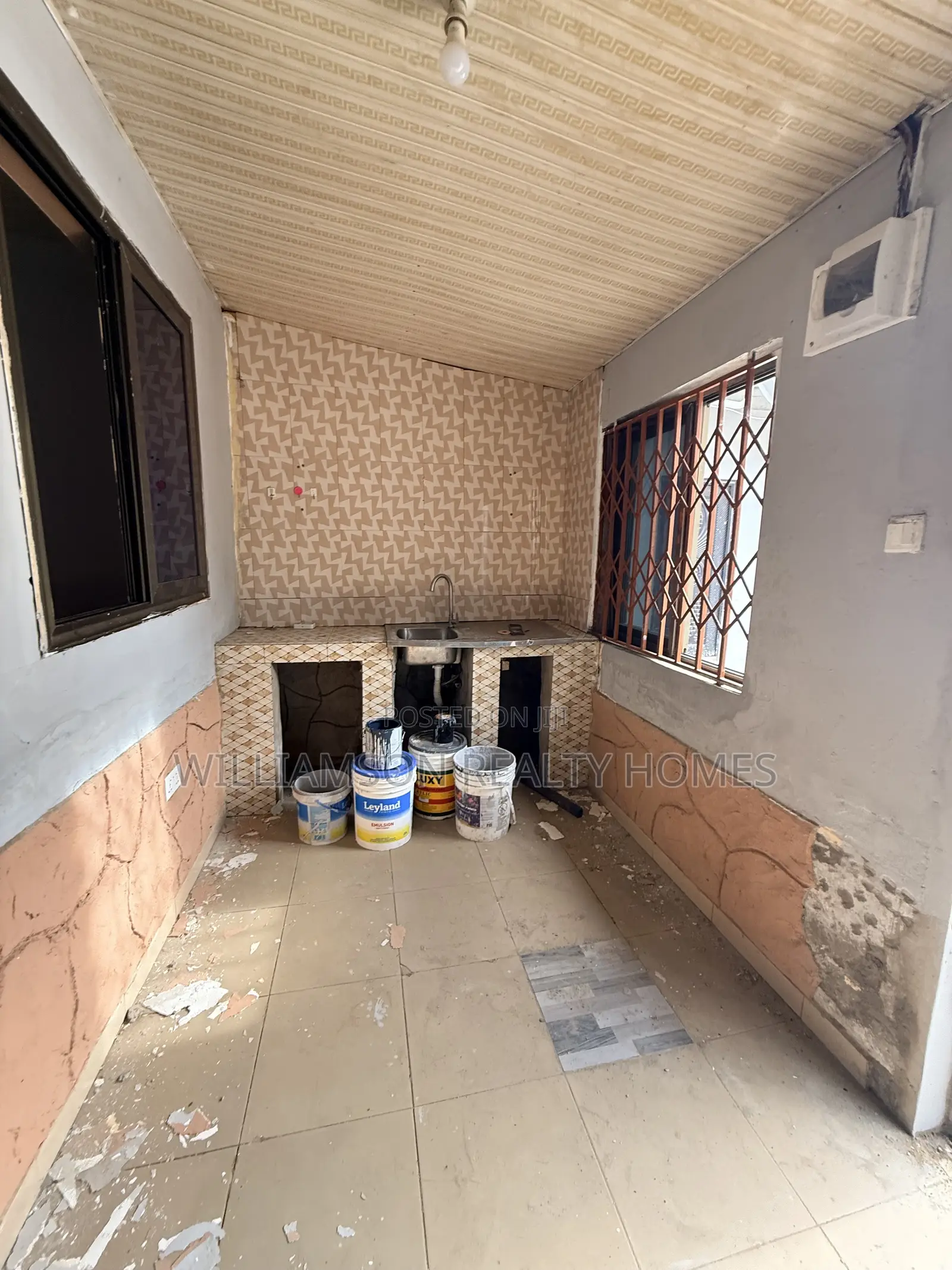 1bdrm Apartment in Hfc Estate Area, Spintex for rent