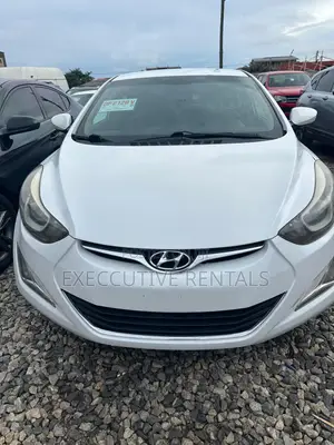 Hyundai Elantra 2016 White