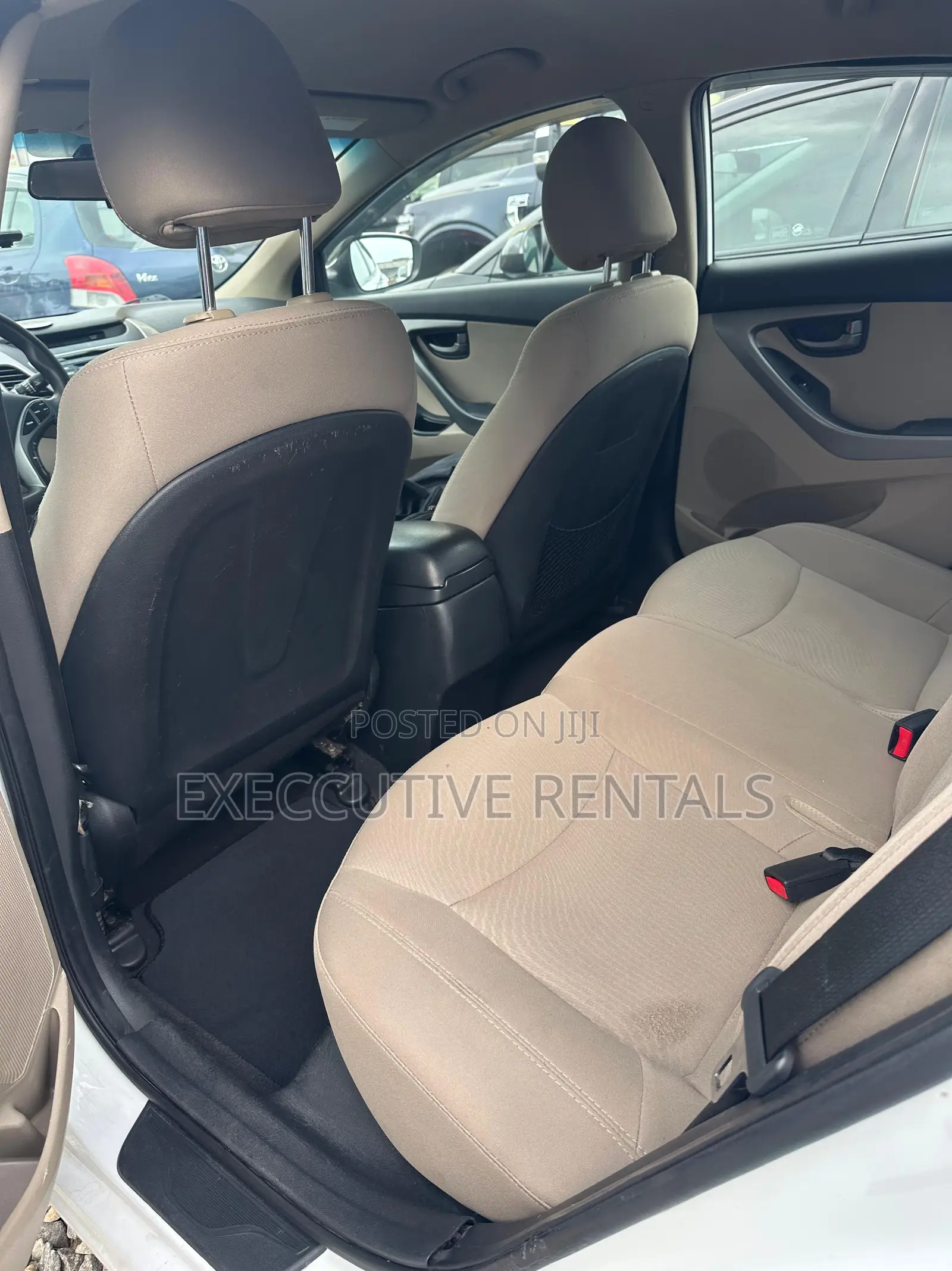 Hyundai Elantra 2016 White