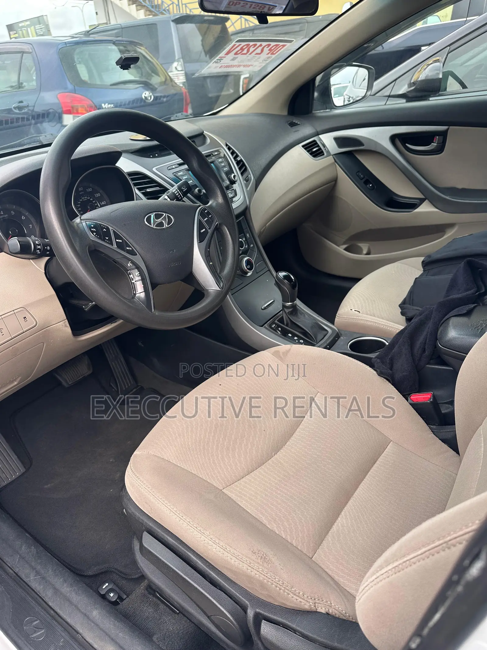 Hyundai Elantra 2016 White