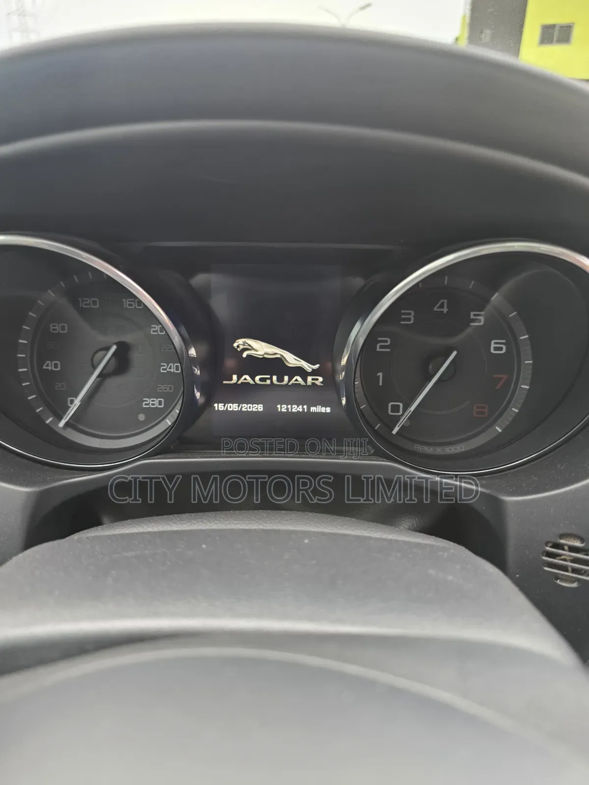 Jaguar XE 25t Premium RWD 2017 Black