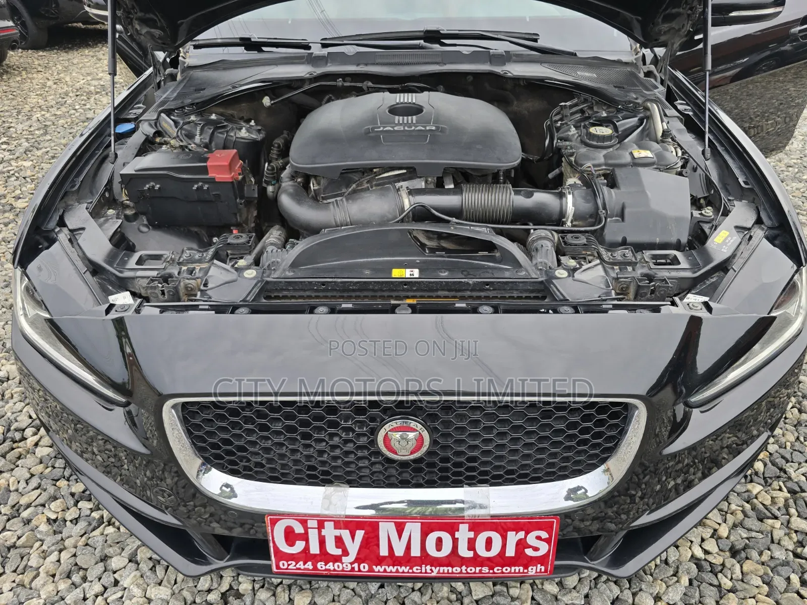 Jaguar XE 25t Premium RWD 2017 Black