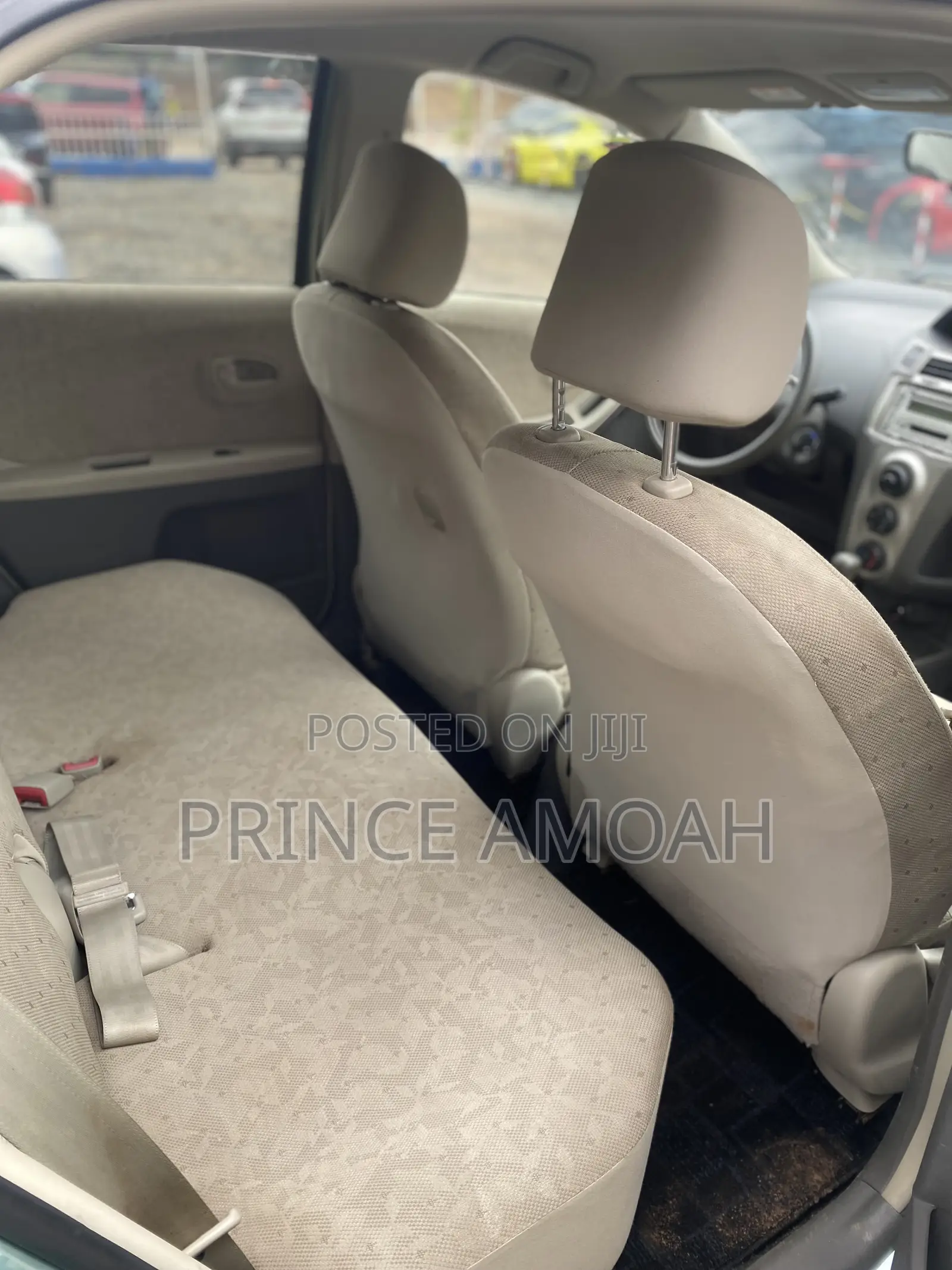 Toyota Vitz 1.3 FWD 5dr 2010 Green