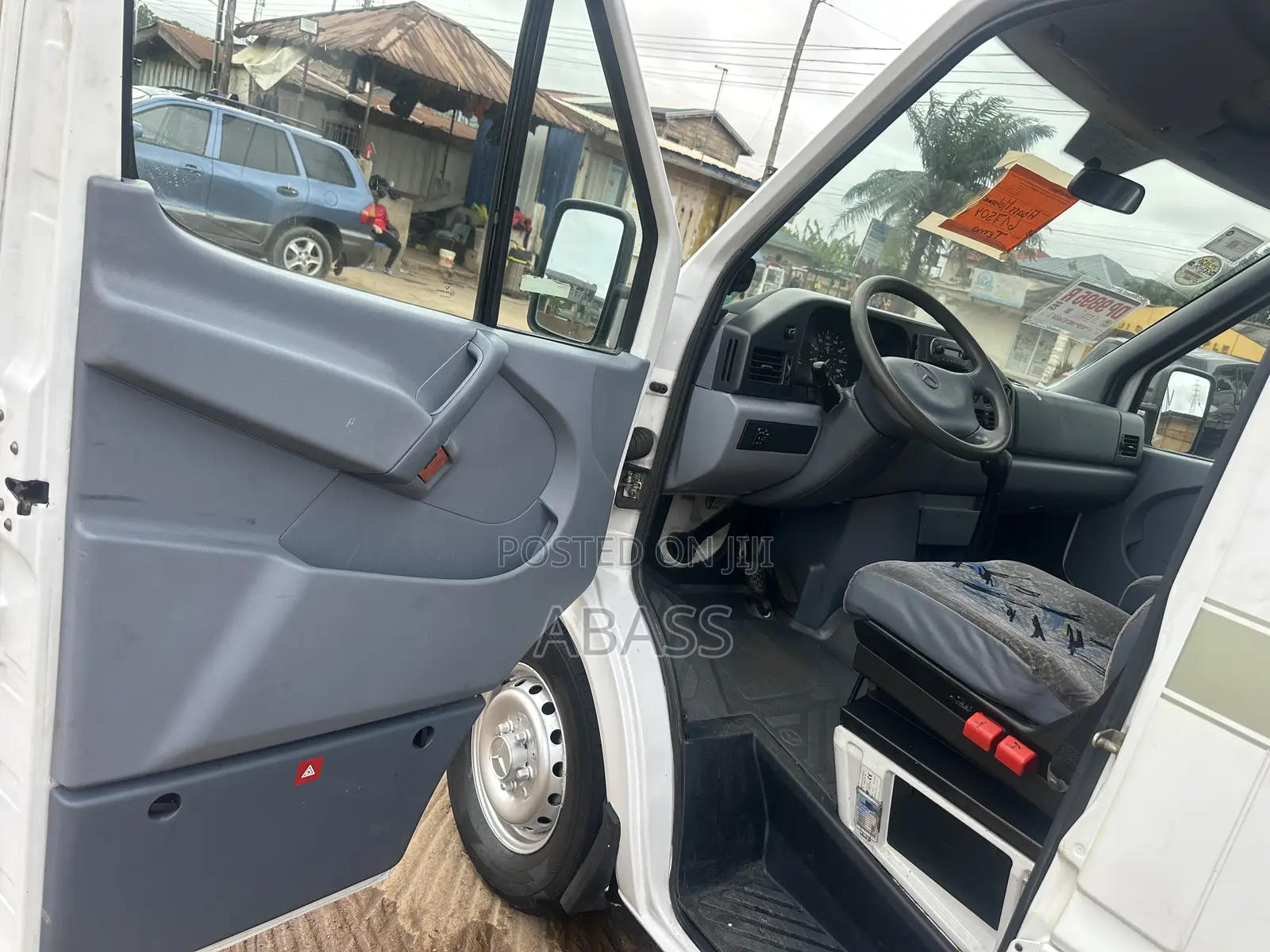 Mercedes-Benz Sprinter 1999 White