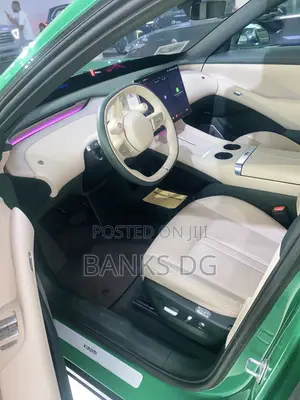 New Xiaomi YU7 2025 Green