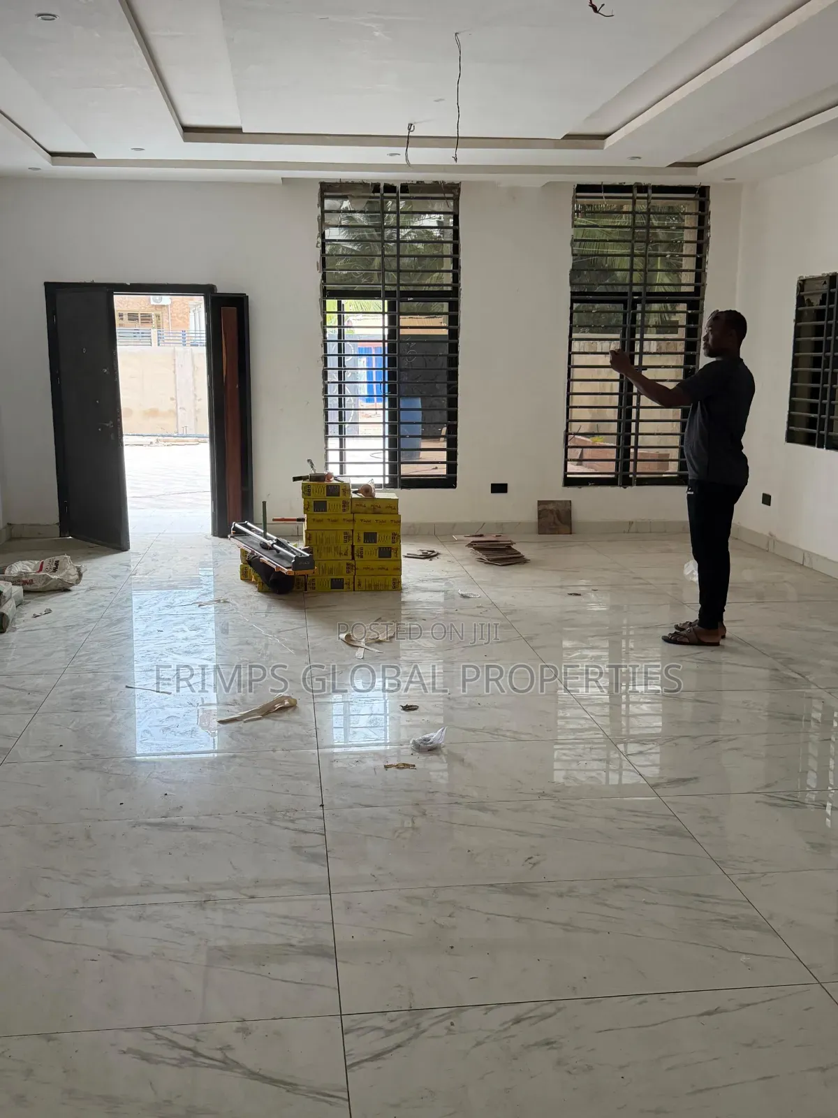 5bdrm House in Accra Metropolitan for sale