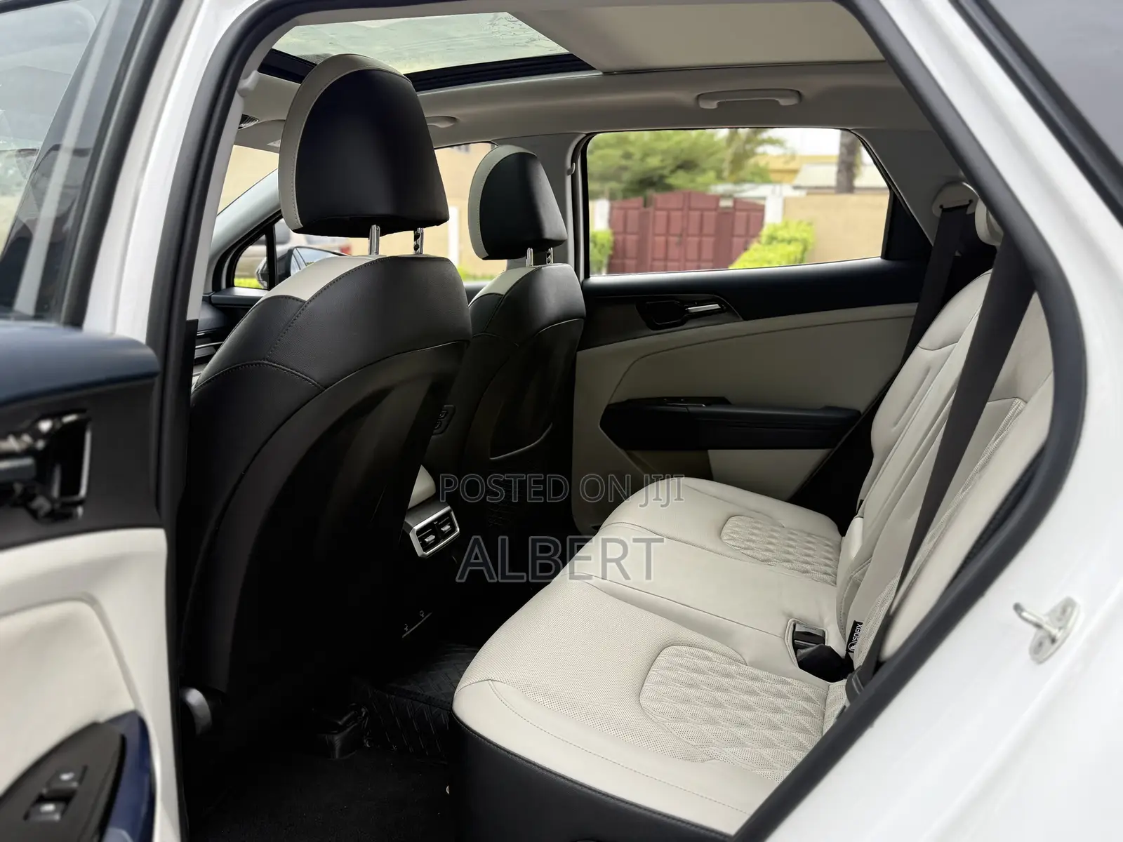 Kia Sportage X-Pro Prestige 2023 White