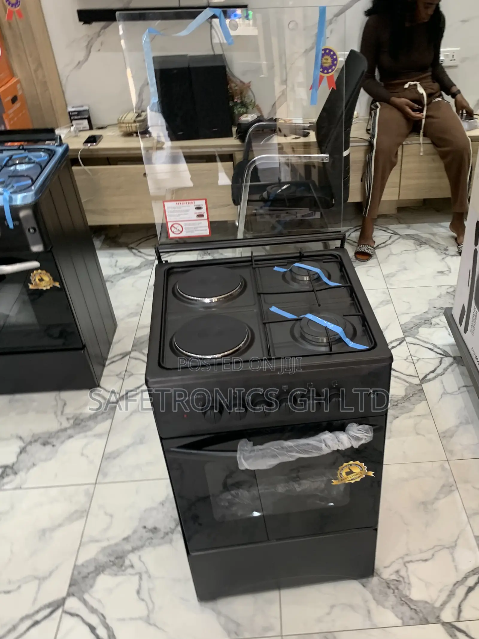Most Reliable Volcano 50x50cm (2 Gas + 2 Electric) Cooker