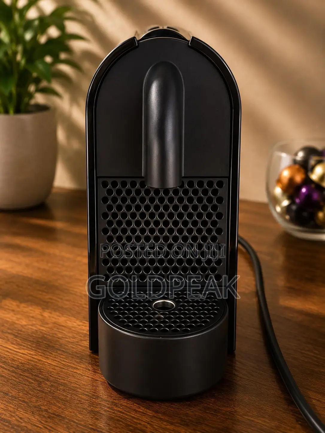Slightly Home-Used Nespresso U D50 – Excellent Condition