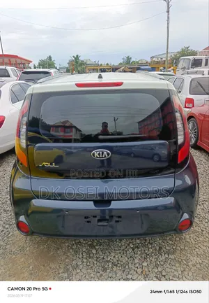 Kia Soul Hatchback 2016 Blue