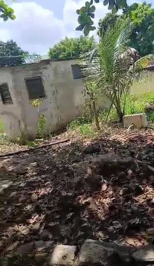 1 and Half Acres (6 Half Plots) at Airport Residential for Sale