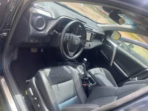 Toyota RAV4 Hybrid 2018 Black