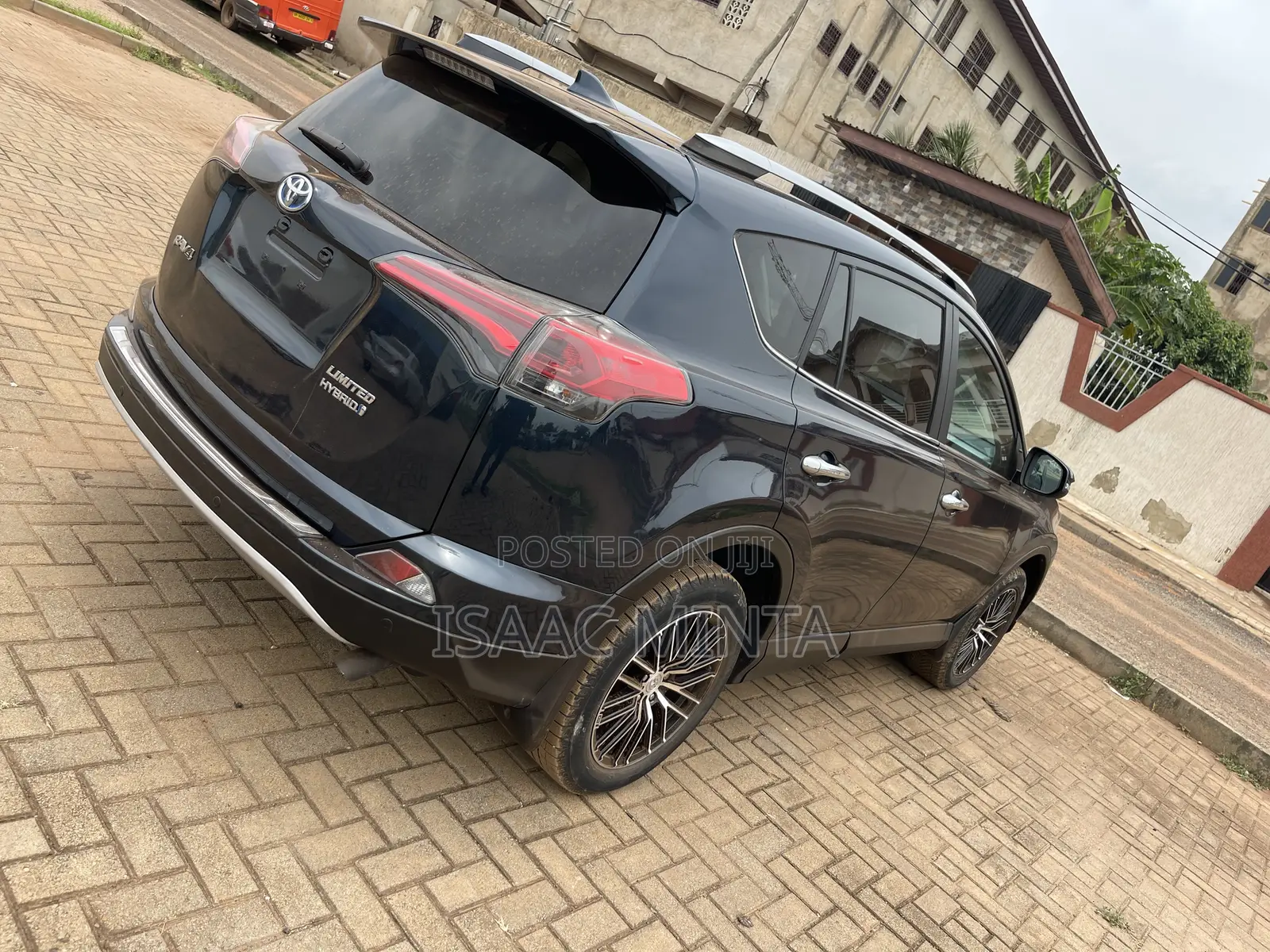 Toyota RAV4 Hybrid 2018 Black