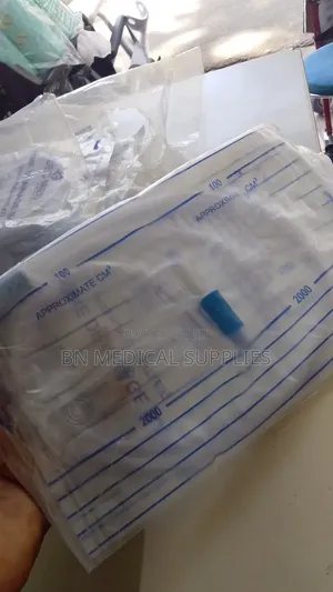 2000mls Urine Bag (10 Pieces Per Pack)