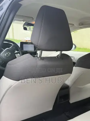 Toyota Corolla LE 2021 Black