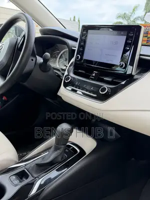 Toyota Corolla LE 2021 Black